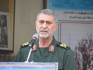 &nbsp;در جویبار ذلال حرکت انقلابی ملت ایران سنگ ریزه های هستند که به مرور کنار زده می شوند