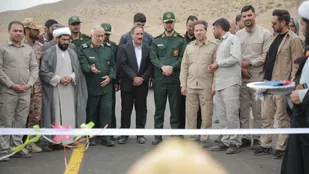 افتتاح آسفالت را روستای زیدان با حضور فرمانده سپاه انصارالرضا علیه&zwnj;السلام