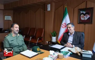 دیدار فرمانده سپاه حضرت روح الله با استاندار مرکزی