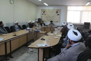 همدلی مردم و مسئولین رمزپیروزی بر مشکلات است