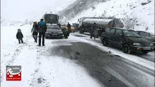 پلیس راه: تردد در جاد&zwnj;ه&zwnj;های اردبیل فقط با زنجیر چرخ میسر است