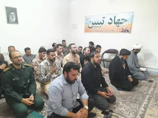 نشست جهاد تبیین ویژه کارکنان ادارات در آرادان برگزار شد