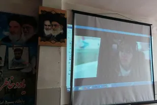 هنگامه در جمع زنان بسیجی روستای روران اکران شد
