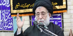 ریشه تمام گناهان در تکبر، حرص و حسد است
