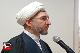 روحانیت باید در کنار مردم باشد و آگاه&zwnj;سازی کند