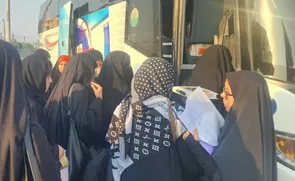 اعزام کاروان زیارتی بانوان بسیجی شهرستان جاسک به مشهد مقدس