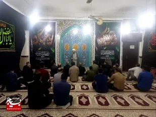نظربه شروط ده گانه،نه یک قدم پیش،نه یک قدم عقب