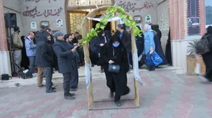 اعزام ۹۰۰ دانش آموز زنجانی به مناطق عملیاتی جنوب کشور+تصاویر