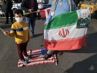 مراسم جشن سالگرد پیروزی انقلاب اسلامی امسال هم پر شور برگزار شد