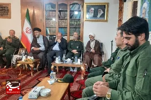کارکنان سپاه میانه با امام جمعه دیدار کردند