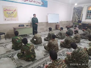 بازدید جانشین ناحیه مرکزی یزد  از دوره تکمیلی بسیج حوزه مقاومت بسیج فتح
