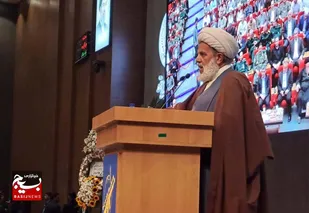 عزت جمهوری اسلامی و نیروهای مسلح در سایه تسلیم در برابر خدا و حرکت در مسیر ولایت است
