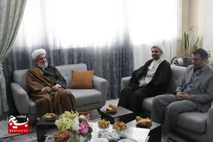 دیدار مسئول نمایندگی ولی فقیه در سپاه امام حسن مجتبی (ع)، با خانواده شهید احمد بابکان