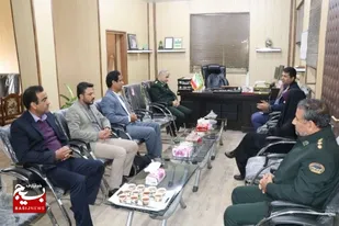 خبرنگاران شهرستان تنگستان به دیدار بافرماندهی انتظامی این شهرستان رفتند