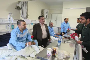 دیدار و سرکشی پاسداران رزن از بیماران