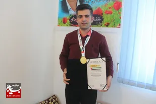 تجلیل از نخبه و مخترع علمی استان چهارمحال بختیاری