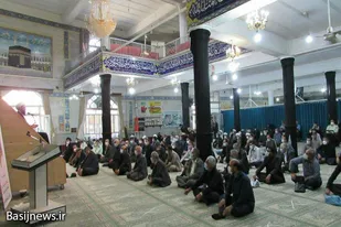 گرامیداشت شهدای قیام خونین ۱۵ خرداد در اسدآباد