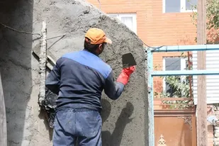 باز سازی منزل مادر شهید دوران هشت سال دفاع مقدس