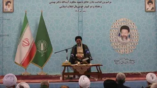 گزارش تصویری/حضور فرمانده سپاه قدس گیلان در مراسم بزرگداشت شهادت آیت&zwnj;الله بهشتی و ۷۲ کبوتر خونین&zwnj;بال