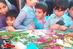 وداع با شهید گمنام در نمازجمعه شهر خورموج