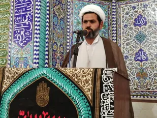 اجتماع عظیم اربعین اجتماع دلهاست ومحور این اتصال امام حسین (ع) است