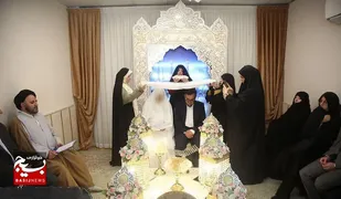 مراسم عقد ۲۱۰ زوج جوان در اتاق عقد حرم مطهر حضرت فاطمه معصومه سلام الله علیها برگزار شد&nbsp;