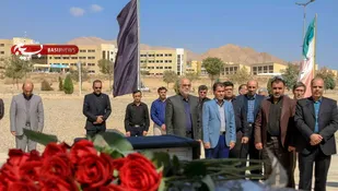 تجدید بیعت با شهدا همزمان با آغاز سال تحصیلی جدید در دانشگاه صنعتی شاهرود+تصاویر