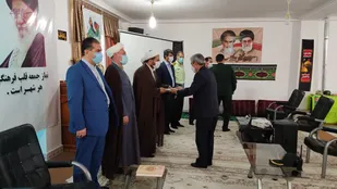 مراسم تجليل از رزمندگان سلطانيه اي برگزار شد