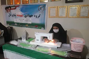 چرخ تولید ماسک، همچنان به همت بانوان بسیجی در سیب و سوران می&zwnj;چرخد
