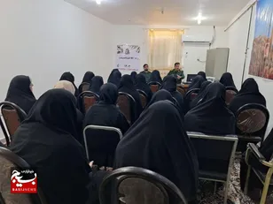 نقش بانوان در جهاد تبیین، بسیار حیاتی و محوری است