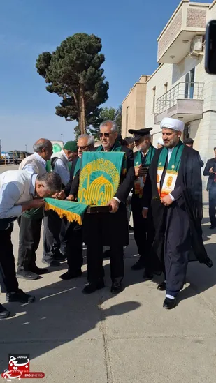 استقبال شهروندان شاهرودی از خادمان حرم رضوی؛ توقف &laquo;زیر سایه خورشید&raquo; در میانه مسیر عشق