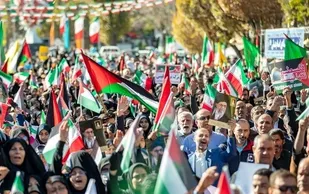 برگزاری راهپیمایی &laquo;جمعه&zwnj;های خشم&raquo; در استان مرکزی