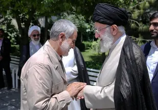 پیغامی که شهید سلیمانی از طریق آیت&zwnj;الله خامنه&zwnj;ای برای امام (ره) فرستاد