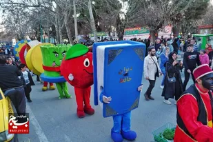 برپایی شادپیمایی نوروزی در ملایر