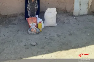 توزیع بسته های معیشتی در مناطق محروم شهرستان تفتان