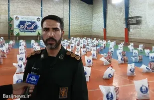 ترویج و نهادینه سازی فرهنگ کمک مومنانه یک ضرورت مهم است/ توزیع ۲۰۴ هزار بسته معیشتی در اراک به همت سپاه و بسیج