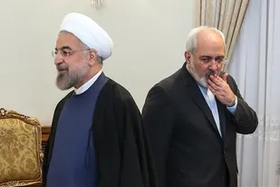 سکوت رهبری؛ خیابان&zwnj;های خلوت؛ تردید روحانی
