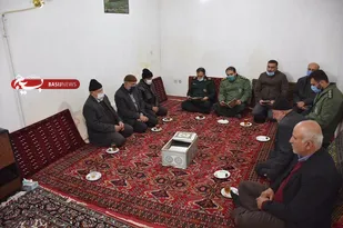 سردار ملک شاهکوهی با خانواده شهید نبی الله خطیری دیدار کرد