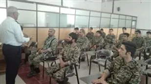 برگزاری کارگاه آشنایی بسیجیان با قوانین راهنمایی و رانندگی راکبان موتور سیکلت در شاهرود