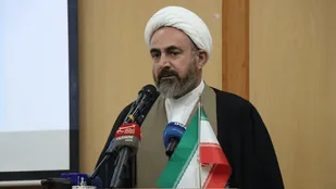 اصلاح روابط اجتماعی واجب دینی است