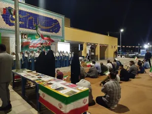 تلاقی کتاب و حماسه در هفته دفاع مقدس؛ نمایشگاه آثار دفاع مقدس و آیین پرچم&zwnj;گردانی در زاهدان