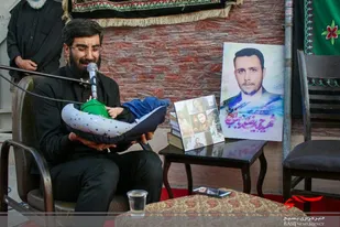 روضه علی اصغر سید رضا نریمانی با کودک خردسال شهید باب الخانی
