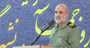مهم&zwnj;ترین وظیفه مردم مقابل دشمن پرهیز از دودستگی