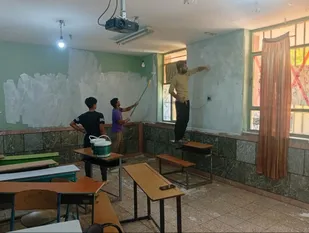 آستین همت جهادگران لالی برای شاداب&zwnj; سازی مدارس بالا زده شد