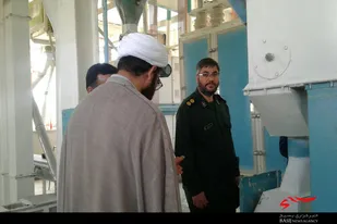 دیدار مسئولان سپاه اسدآباد با کارگران دو کارخانه در این شهرستان