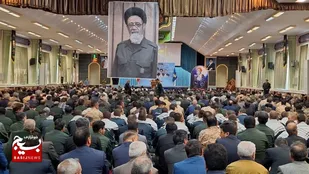 آیین بزرگداشت شهدای خدمت در حسینیه امام خمینی(ره) سپاه عاشورا
