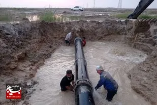 رفع شکستگی خط لوله انتقال آب به شهرستان هندیجان