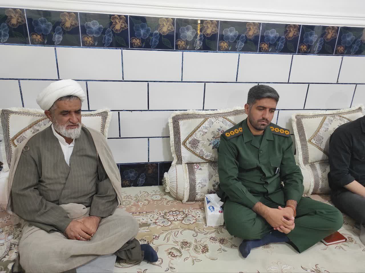 دیدار و تجلیل مسئول دفتر نمایندگی ولی فقیه در سپاه فتح از خانواده شهدا
