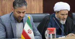 دعوت امام جمعه و فرماندار مهدیشهر جهت حضور در راهپیمایی ۲۲ بهمن