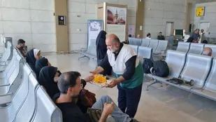 بدرقه باشکوه زائران اربعین در سمنان با عطر معارف اهل&zwnj;بیت (ع)